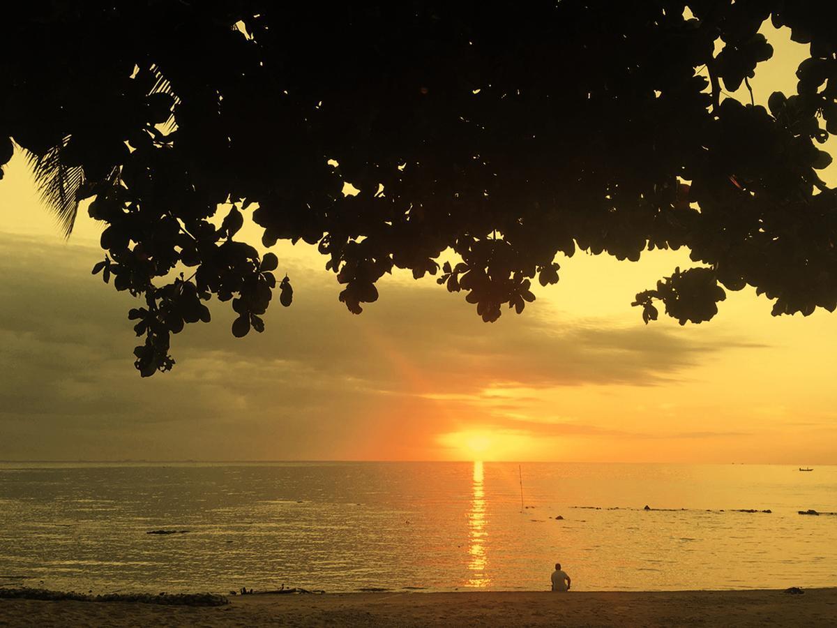 West Coast Beach Resort 帕干岛 外观 照片