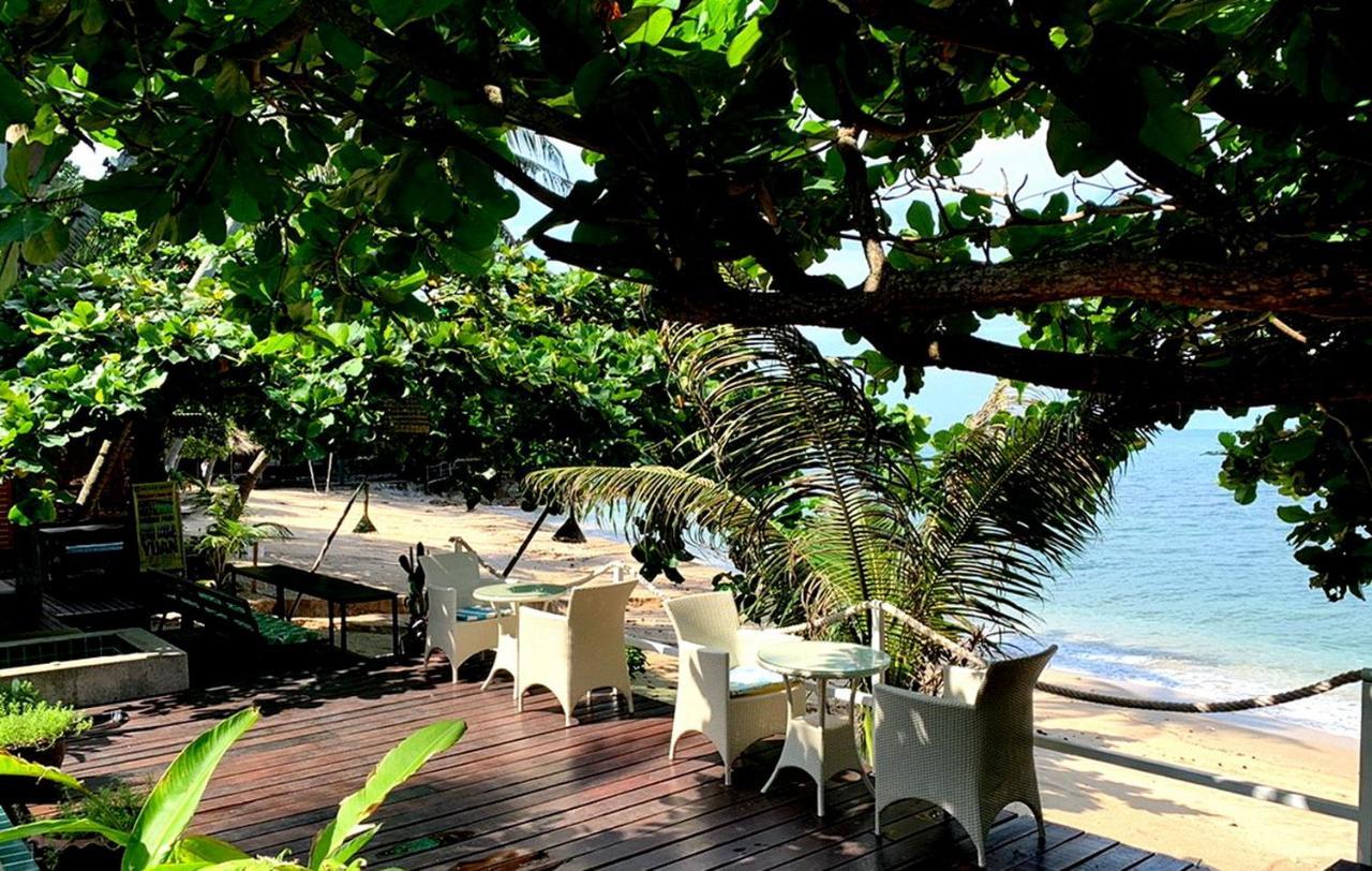 West Coast Beach Resort 帕干岛 外观 照片